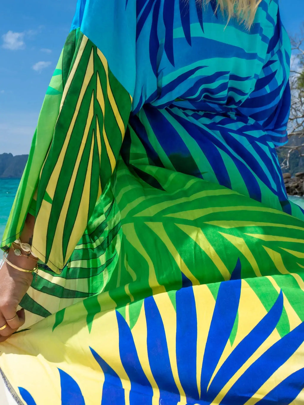 Altea | Kimono Versátil Tejido Japonés Paraíso · Tropical