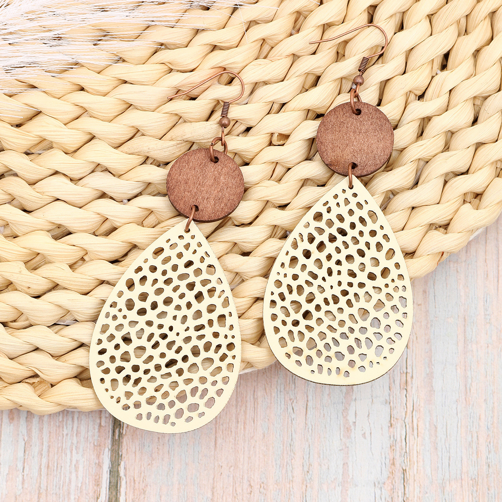 Eliana - Pendientes Colgantes Calados de Cuero PU Estilo Vintage
