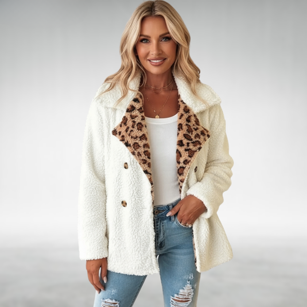 Lori - Abrigo Teddy con Detalle de Leopardo