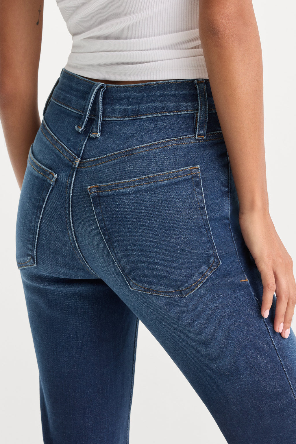 VAQUEROS PETITE FLARE JEANS | MARTÉA