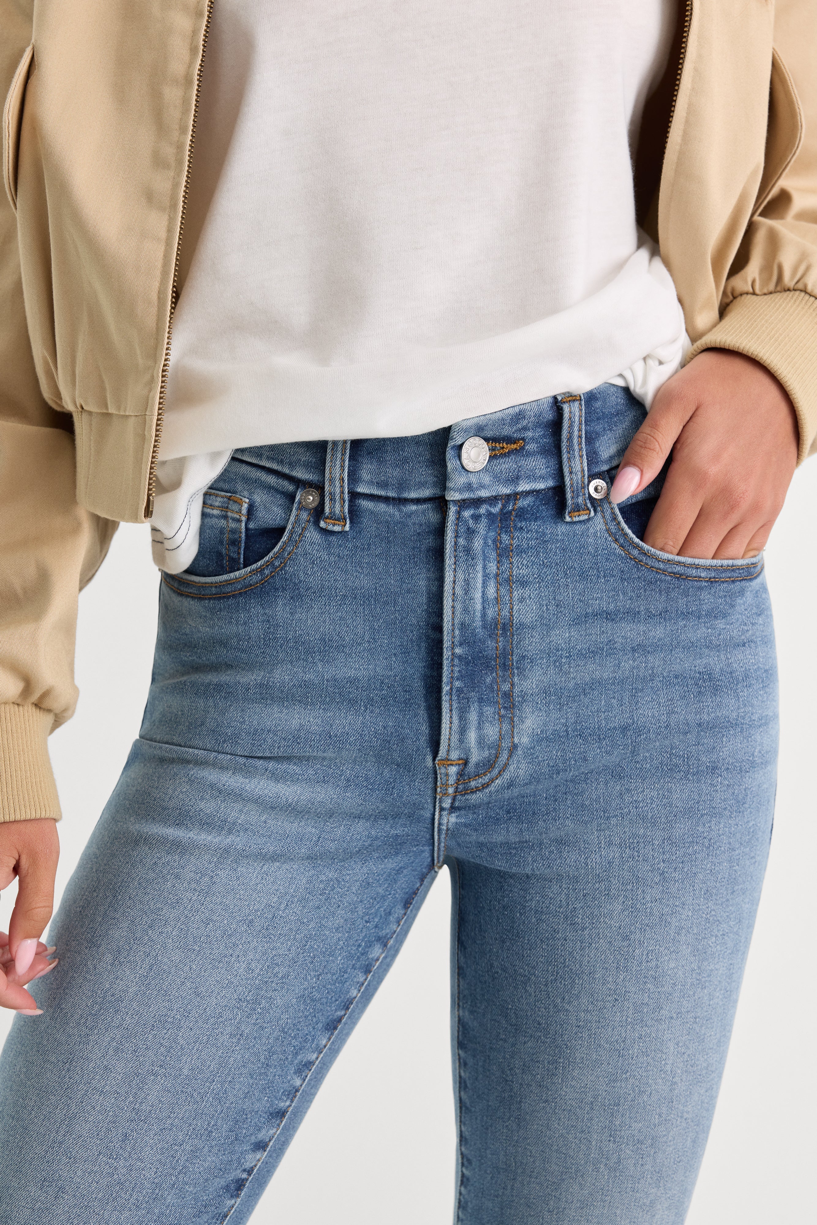 VAQUEROS CLASSIC BOOTCUT JEANS | MARTÉA