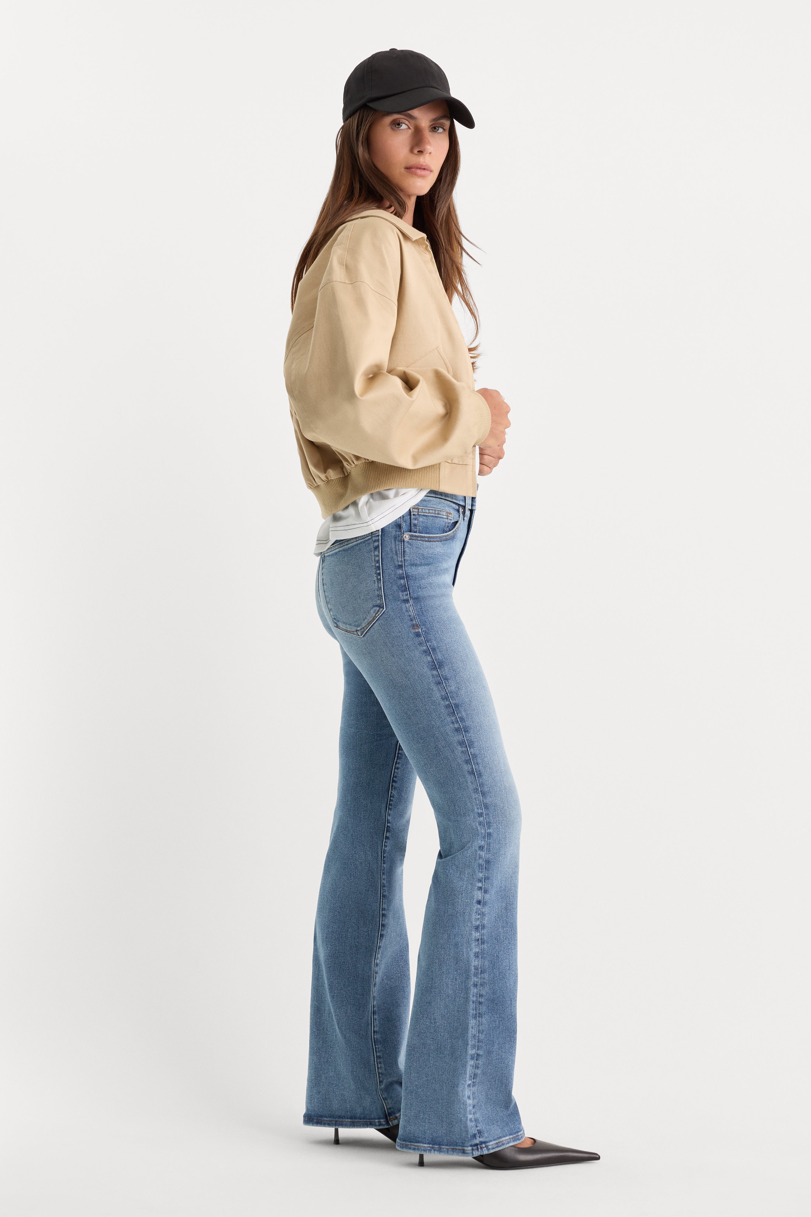 VAQUEROS CLASSIC BOOTCUT JEANS | MARTÉA