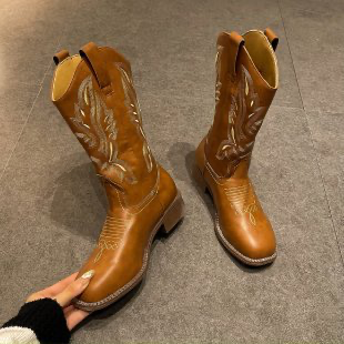 Genevieve - Botas Bordadas a la Media Pantorrilla