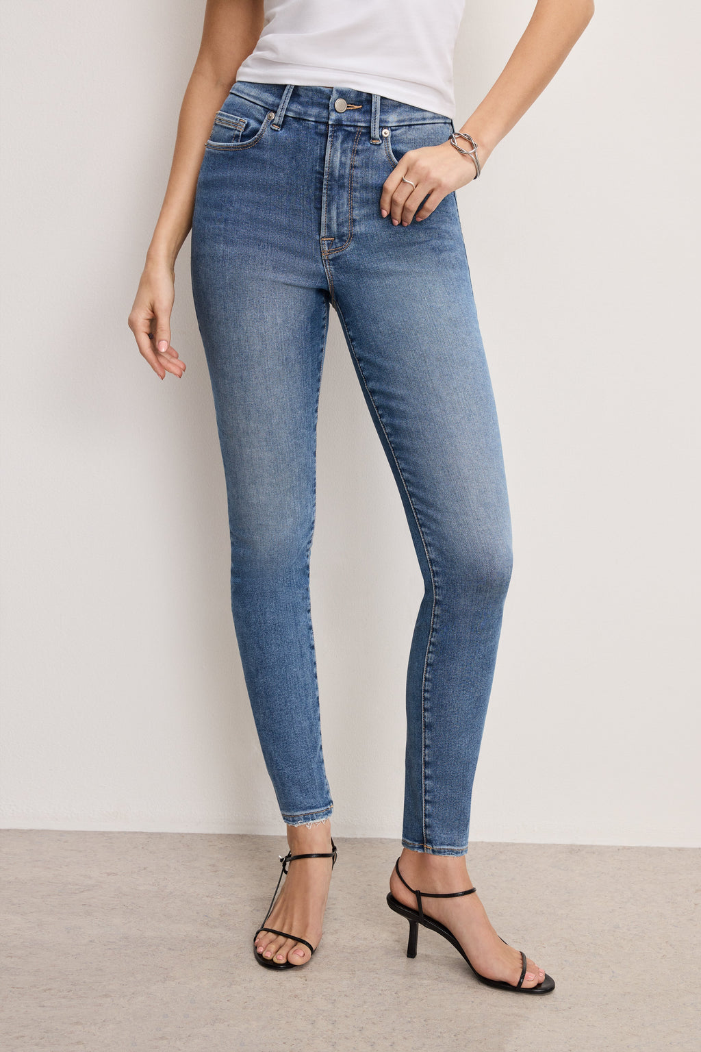 VAQUEROS LEGS SKINNY JEANS | MARTÉA