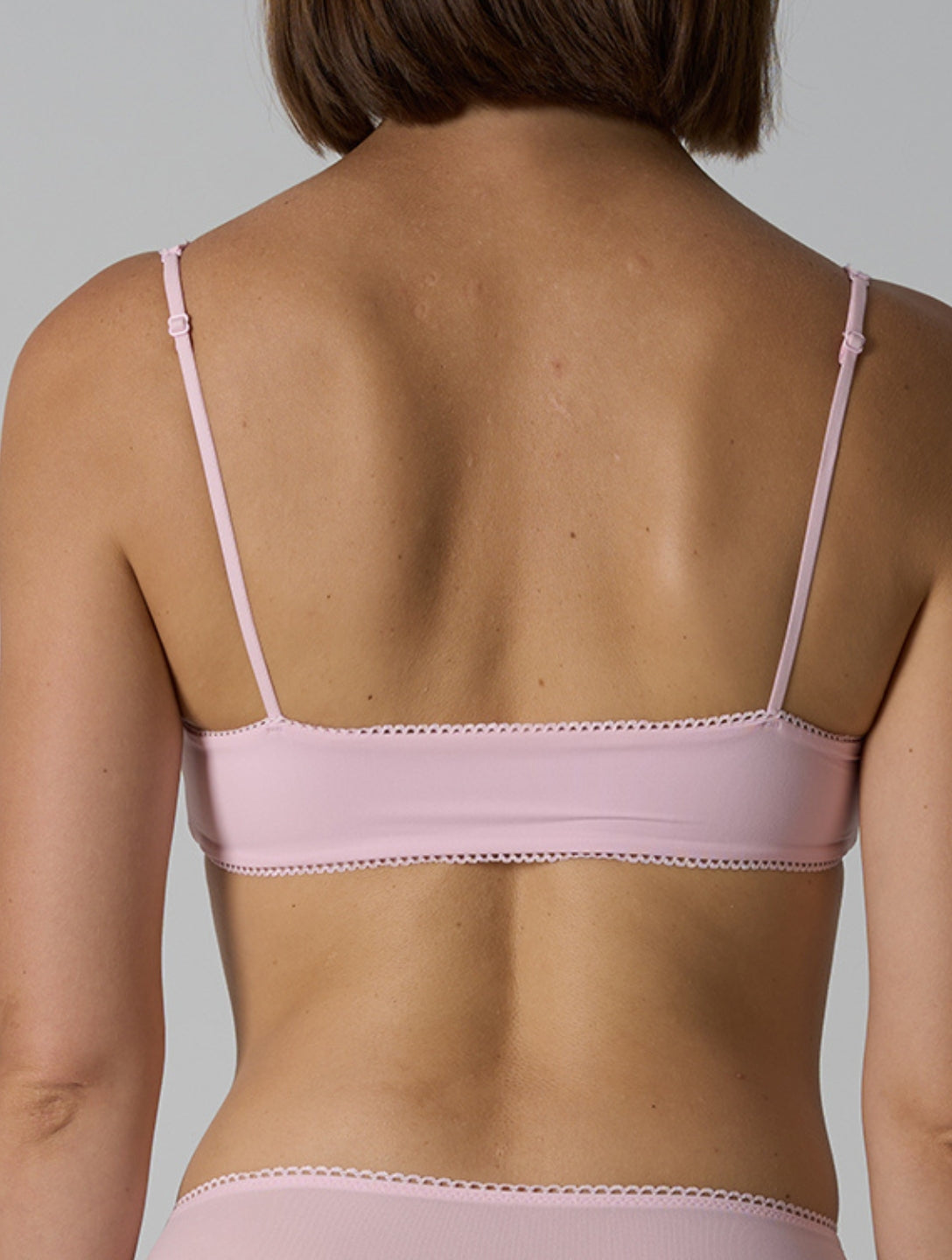 Bralette Fruncido con Ribete Picot Suave