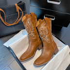 Genevieve - Botas Bordadas a la Media Pantorrilla