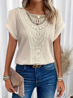 Ariana - Blusa con Cuello Redondo y Ribete de Encaje