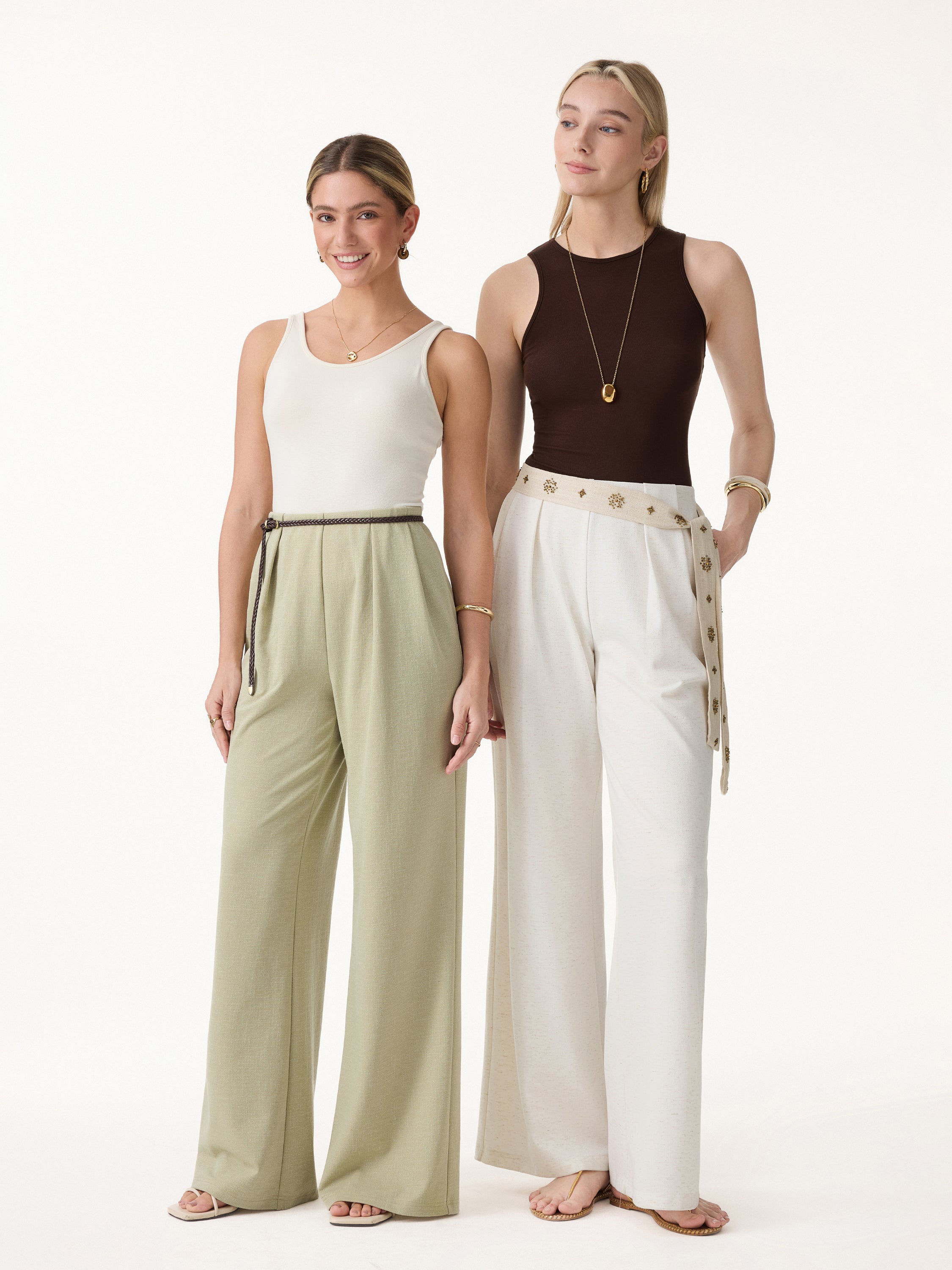 Pantalón Acampanado Ancho Tipo Lino con Bolsillos