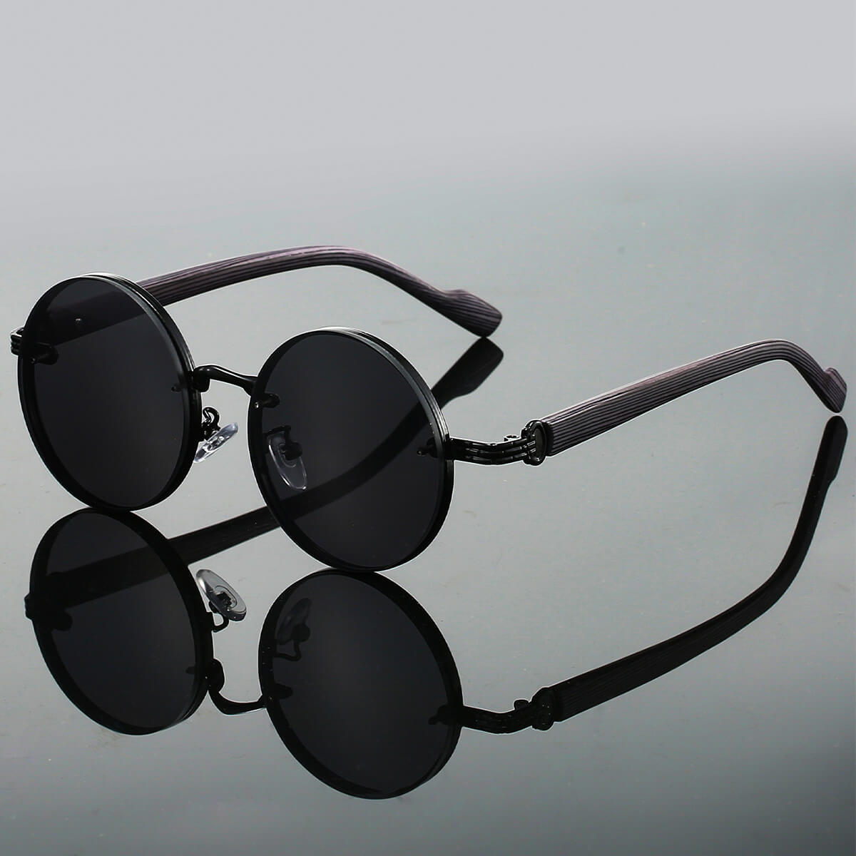 Aila | Gafas de Sol Premium de Metal con Antirreflejo