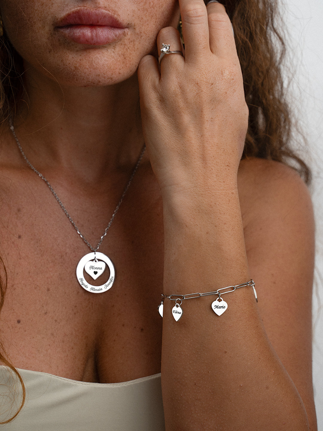 Collar Círculo con Corazón para Mamá o Abuela