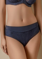 Braga de talle alto con tejido suave y encaje floral frontal - mod. Braga Mara