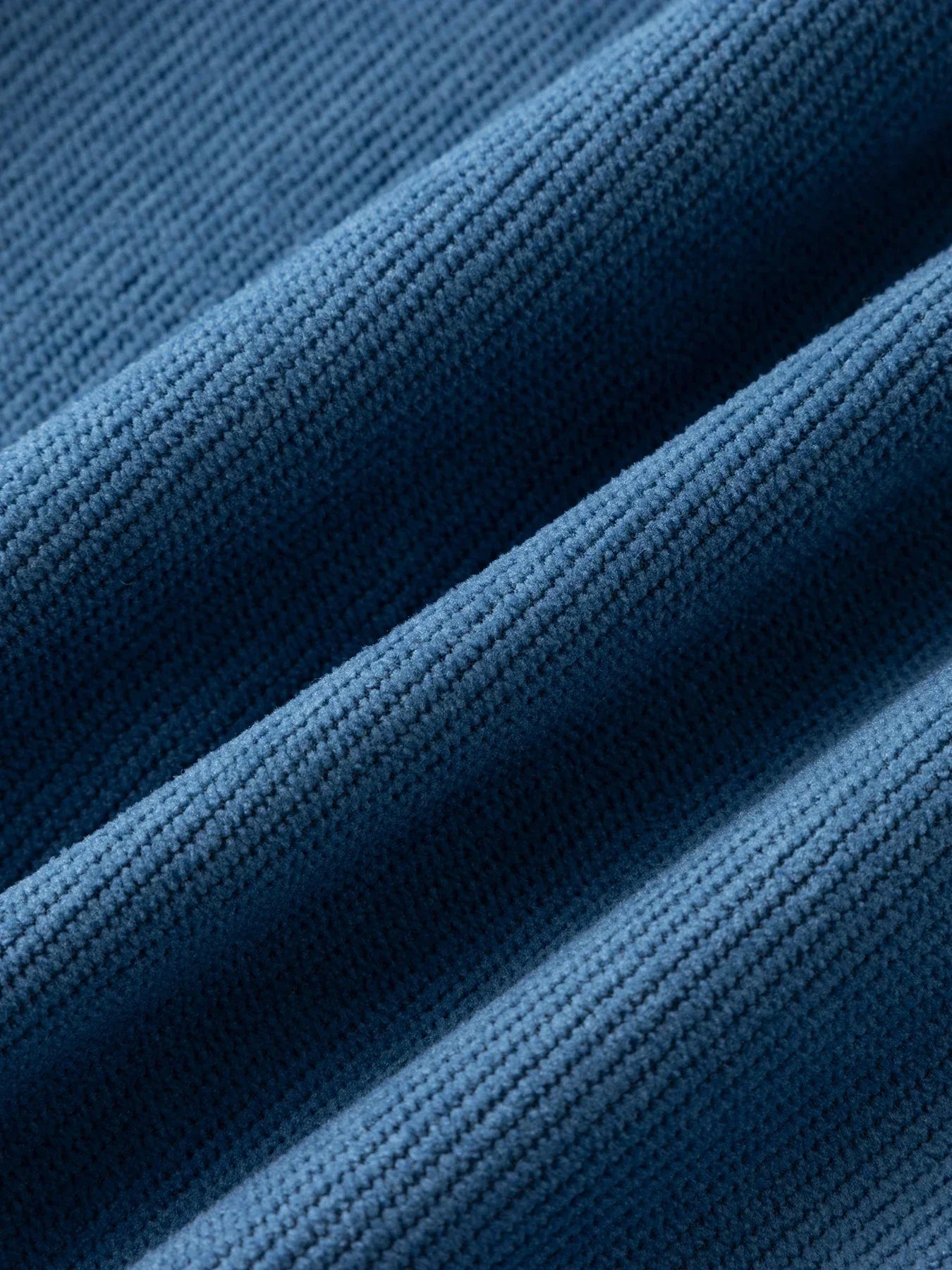 Juan y Marcel™ | Pantalón Corto Elegante con Rayas Sutiles
