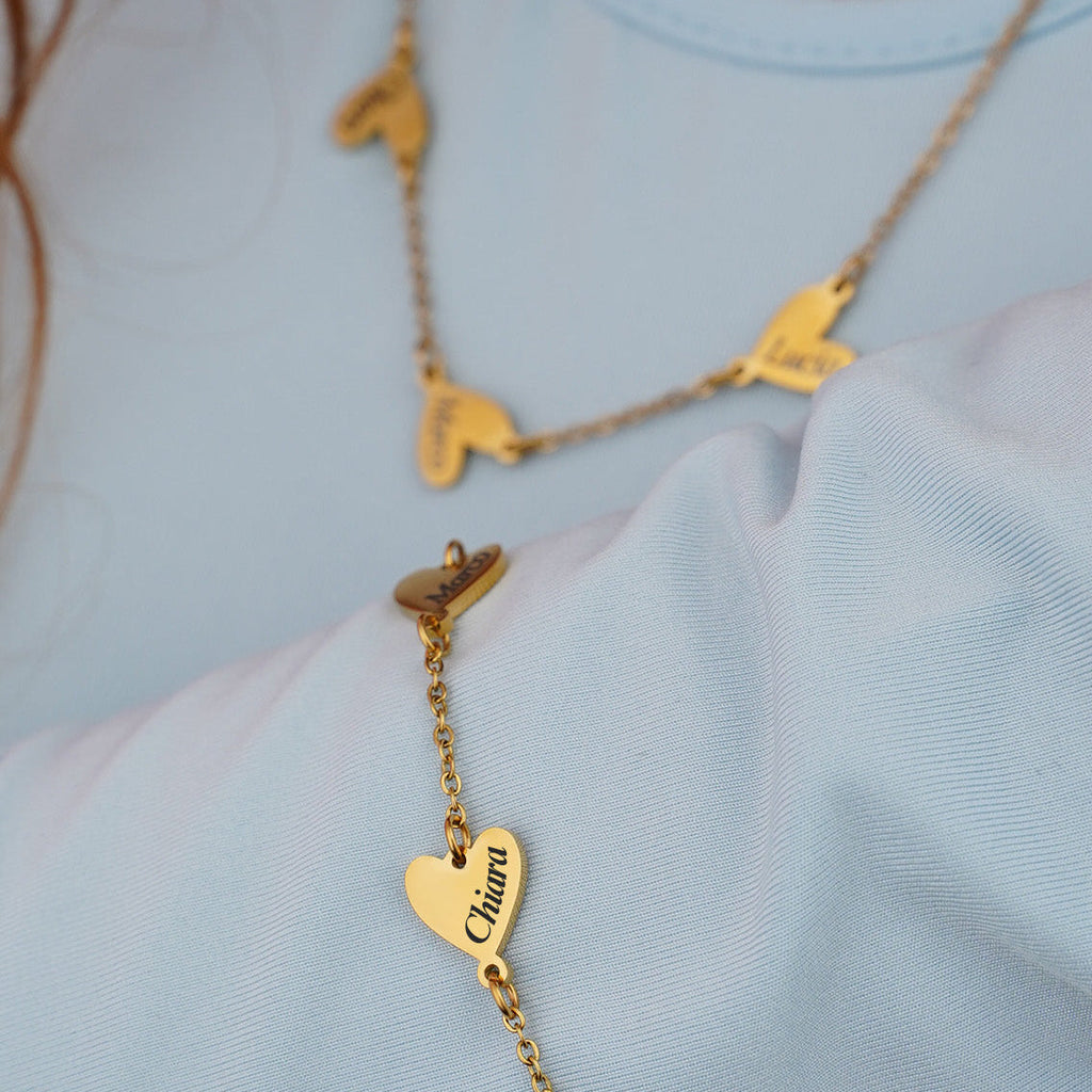 Set Mamá ✨ Collar y Pulsera con Corazoncitos Personalizados