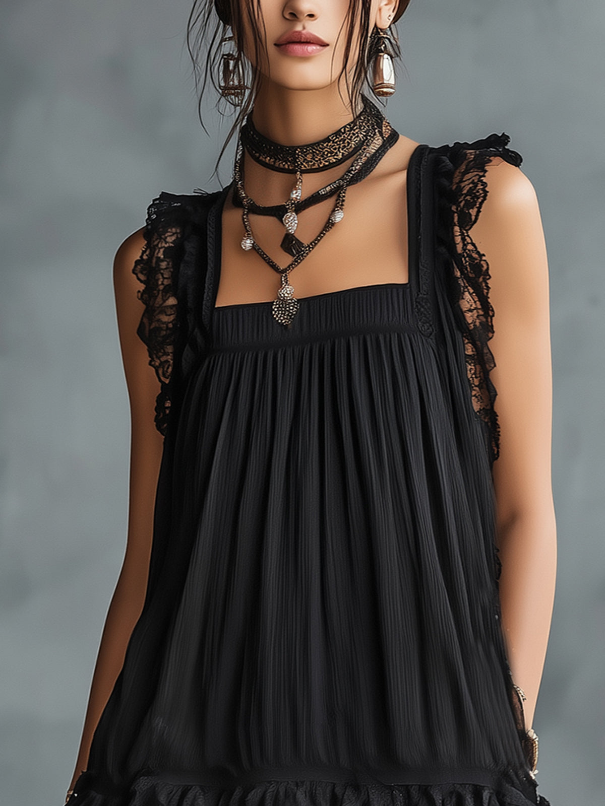Paula | Minivestido Transparente con Lunares, Volantes y Ribete de Encaje Negro