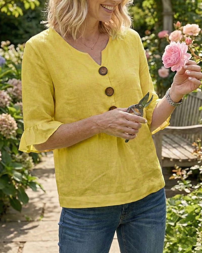 Sophia | Blusas de Color Liso con Botones de Madera y Volantes