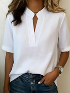 Amara - Blusa Elegante con Cuello Refinado
