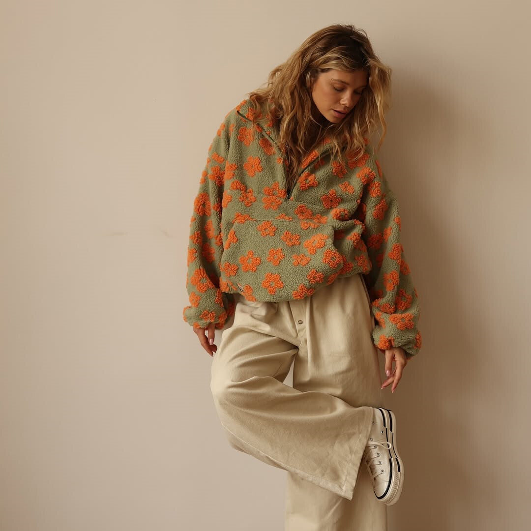 Fleece Daisy Bloom