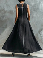 Carlota Vestido Maxi Negro con Ribetes en Contraste
